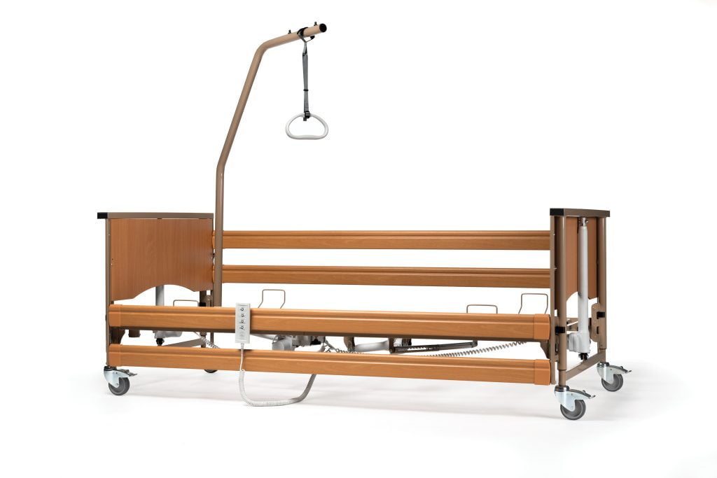 Hoog-laag bed van Vermeiren de Club in de kleur beuken en lattenbodem met trendelenburg functie