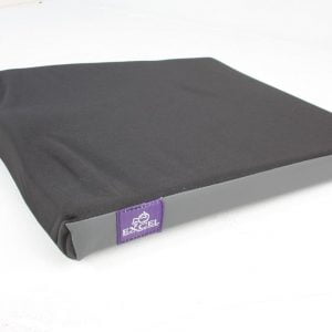 zitkussen voor extra comfort in de rolstoel merk Excel Care in drie maten