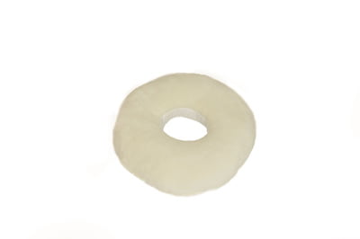 Wit donut zitkussen ring van zacht polyester met fleecetopping voor drukverlichting bij het zitten.