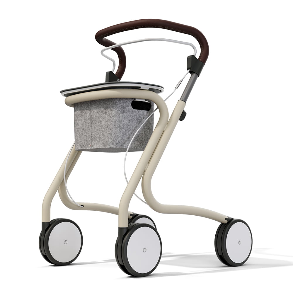 Scandinavian Butler binnenrollator in beige met bruine handgreep, tasje en afneembaar dienblad voor veilig lopen in huis.